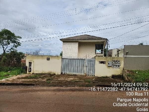 Apartamento - 2 Quartos - Cidade Ocidental - Desocupado — foto 2