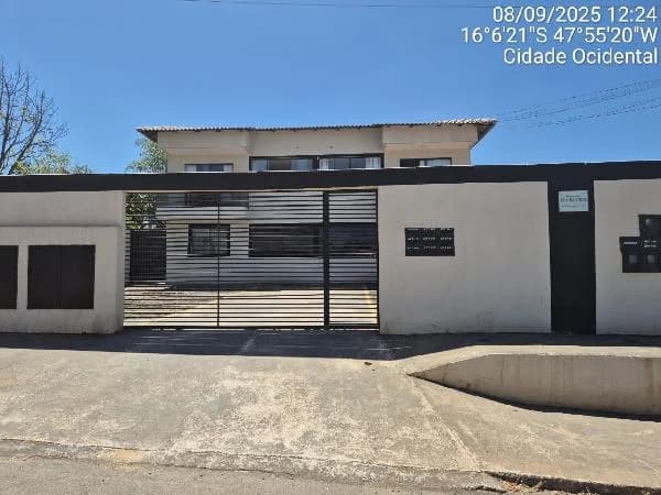 Apartamento - 2 Quartos - Cidade Ocidental - Ocupado — foto 2