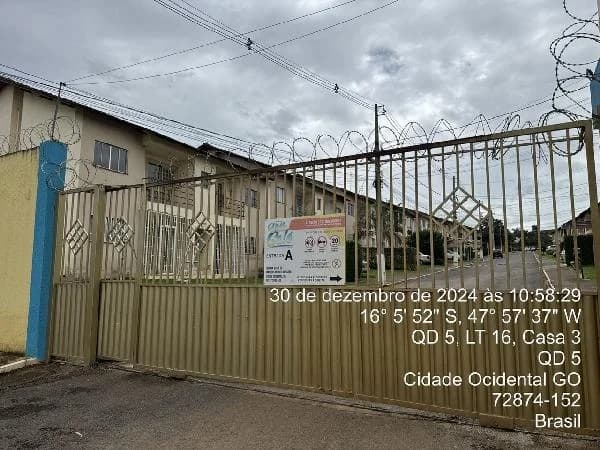 Apartamento - 2 Quartos - Cidade Ocidental - Ocupado — foto 2