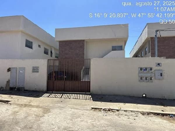 Apartamento - 2 Quartos - Luziania - Ocupado — foto 2