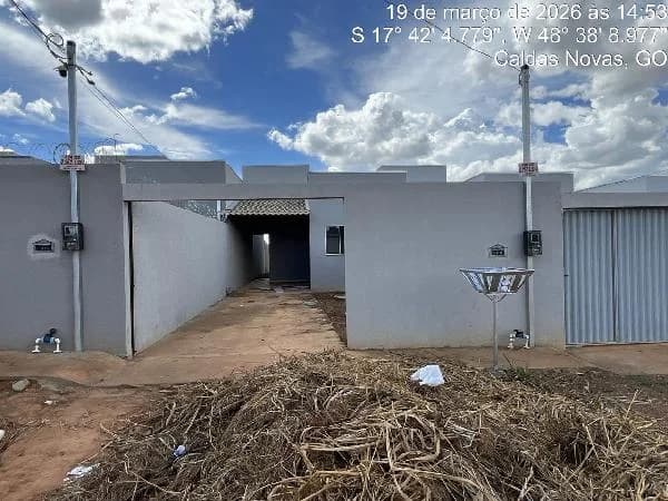Casa - 2 Quartos - Caldas Novas - Desocupado — foto 2
