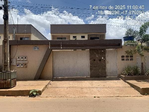 Apartamento - 2 Quartos - Luziania - Desocupado — foto 2