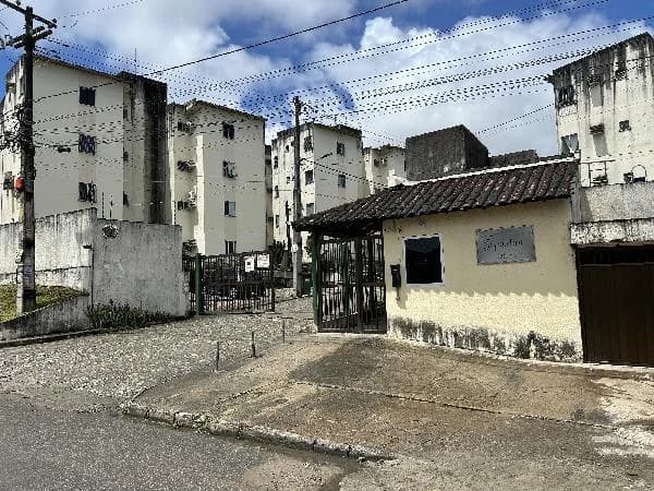 Apartamento - 2 Quartos - Jaboatao - Ocupado — foto 2