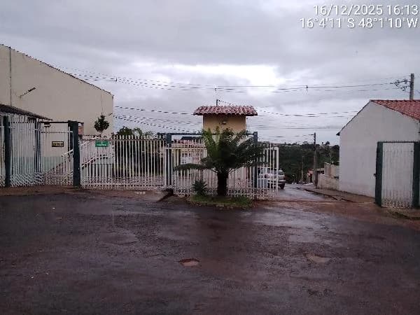 Casa - 2 Quartos - Valparaiso de Goias - Ocupado — foto 2