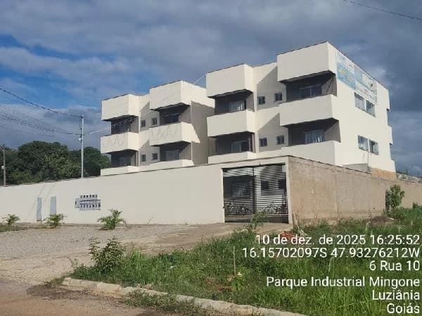 Apartamento - 2 Quartos - Luziania - Ocupado — foto 2