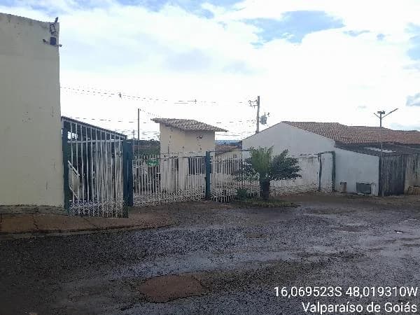 Casa - 2 Quartos - Valparaiso de Goias - Ocupado — foto 2