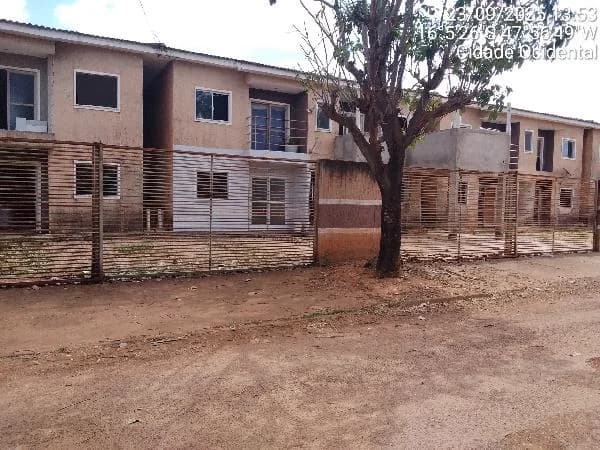 Apartamento - 2 Quartos - Cidade Ocidental - Ocupado — foto 2