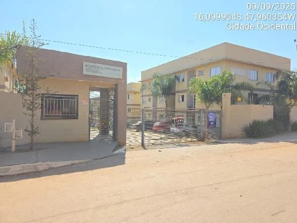 Apartamento - 2 Quartos - Cidade Ocidental - Ocupado — foto 2
