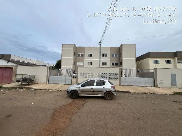 Apartamento - 2 Quartos - Luziania - Ocupado — foto 2