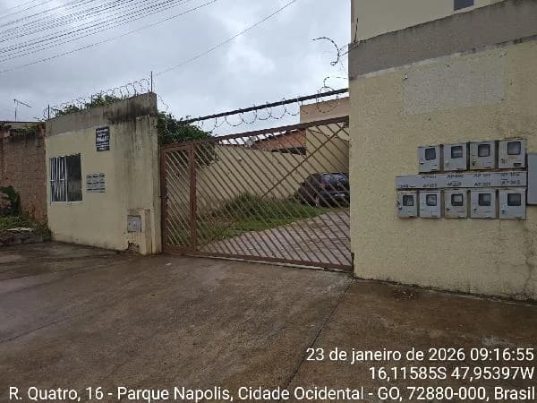 Apartamento - 2 Quartos - Cidade Ocidental - Ocupado — foto 2