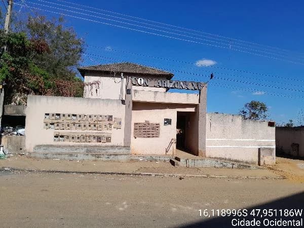 Apartamento - 2 Quartos - Cidade Ocidental - Ocupado — foto 2