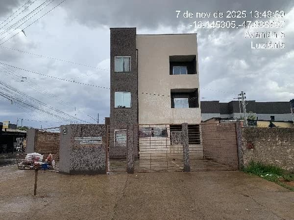 Apartamento - 2 Quartos - Luziania - Ocupado — foto 2