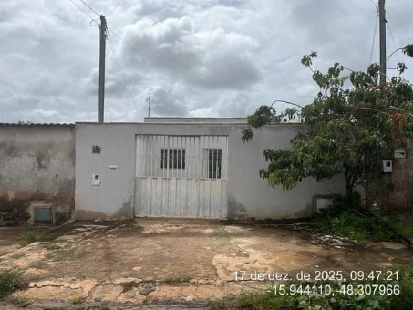 Casa - 2 Quartos - Santo Antonio do Descoberto - Ocupado — foto 2