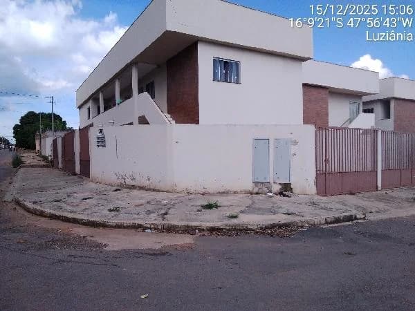 Apartamento - 2 Quartos - Luziania - Ocupado — foto 2