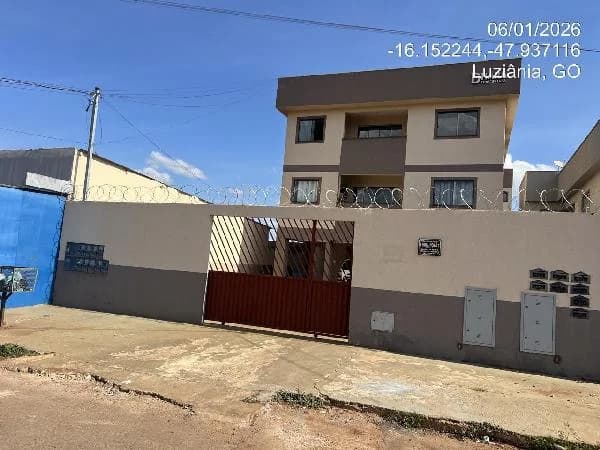 Apartamento - 2 Quartos - Luziania - Ocupado — foto 2