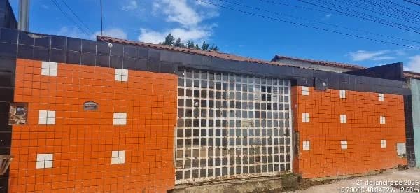 Casa - 2 Quartos - Aguas Lindas de Goias - Ocupado — foto 2