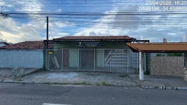 Casa - 3 Quartos - Joao Pessoa - Desocupado — foto 2