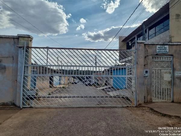 Casa - 2 Quartos - Cidade Ocidental - Ocupado — foto 2