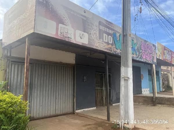 Casa - 2 Quartos - Aguas Lindas de Goias - Ocupado — foto 2