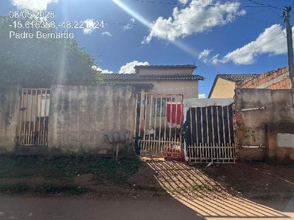 Casa - 2 Quartos - Padre Bernardo - Ocupado — foto 2