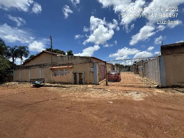 Casa - 2 Quartos - Cidade Ocidental - Ocupado — foto 2