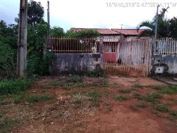 Casa - 2 Quartos - Luziania - Ocupado — foto 2