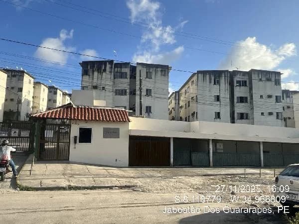 Apartamento - 2 Quartos - Jaboatao dos Guararapes - Ocupado — foto 2