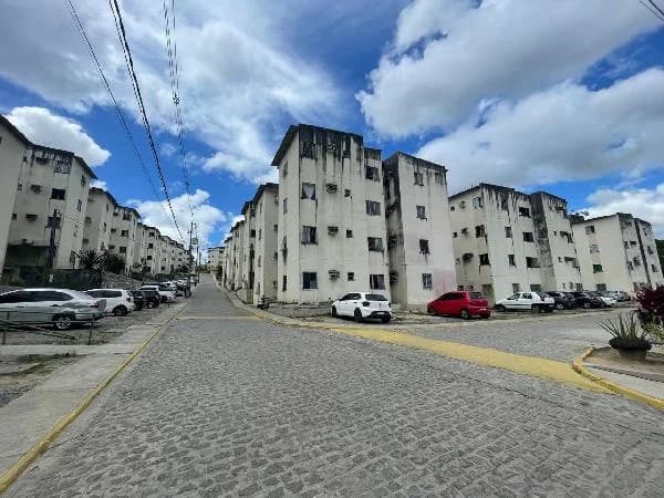 Apartamento - 2 Quartos - Jaboatao dos Guararapes - Desocupado — foto 2