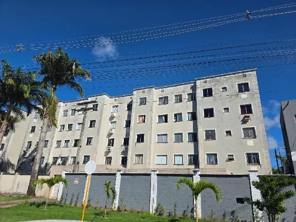 Apartamento - 2 Quartos - Lauro de Freitas - Ocupado — foto 2