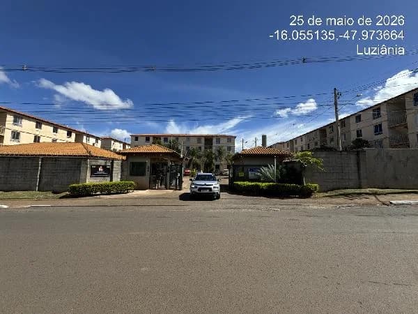 Apartamento - 2 Quartos - Valparaiso de Goias - Ocupado — foto 2
