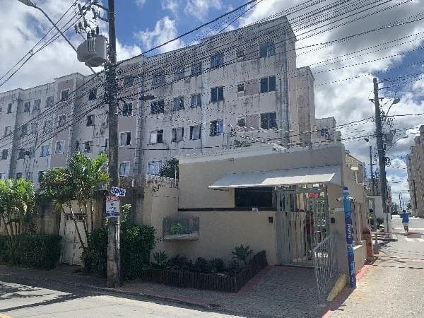 Apartamento - 2 Quartos - Lauro de Freitas - Ocupado — foto 2