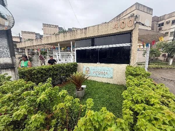Apartamento - 2 Quartos - Sao Lourenco da Mata - Ocupado — foto 2