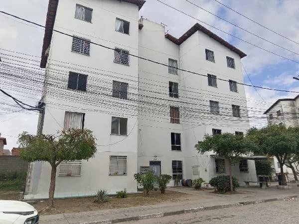 Apartamento - 2 Quartos - Feira de Santana - Ocupado — foto 2