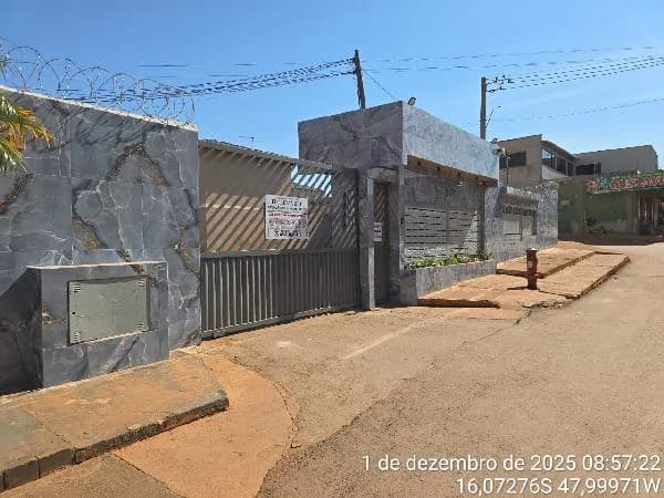 Apartamento - 2 Quartos - Valparaiso de Goias - Ocupado — foto 2