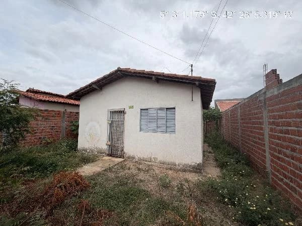 Casa - 2 Quartos - Altos - Desocupado — foto 2