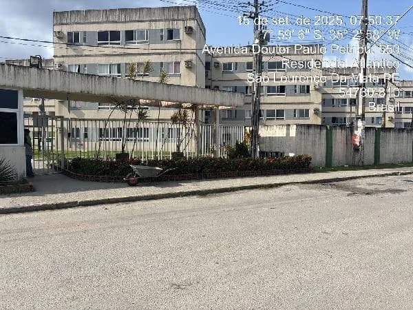 Apartamento - 2 Quartos - Sao Lourenco da Mata - Ocupado — foto 2