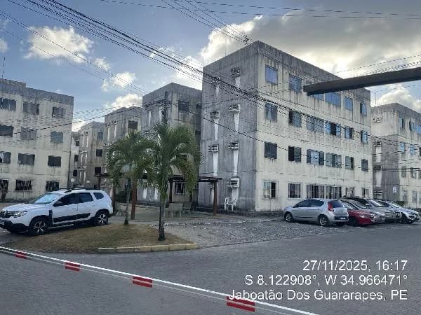 Apartamento - 2 Quartos - Jaboatao dos Guararapes - Ocupado — foto 2