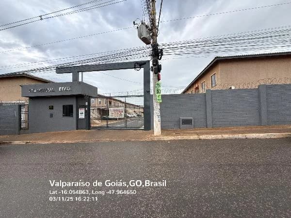 Apartamento - 2 Quartos - Valparaiso de Goias - Ocupado — foto 2