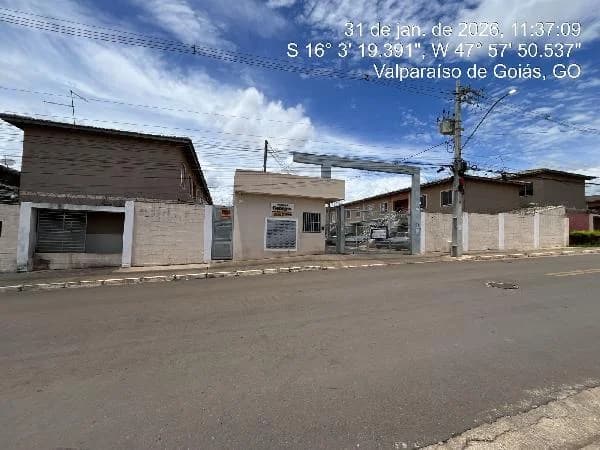 Apartamento - 2 Quartos - Valparaiso de Goias - Ocupado — foto 2