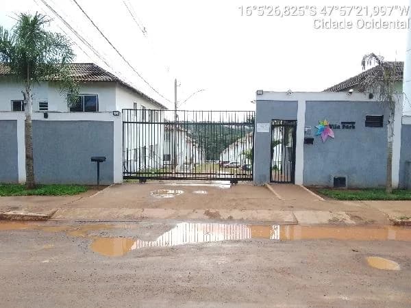 Apartamento - 2 Quartos - Cidade Ocidental - Ocupado — foto 2