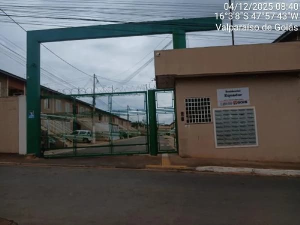 Apartamento - 2 Quartos - Valparaiso de Goias - Ocupado — foto 2