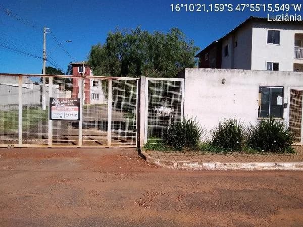 Apartamento - 2 Quartos - Luziania - Ocupado — foto 2