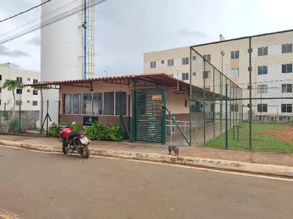 Apartamento - 2 Quartos - Luziania - Ocupado — foto 2