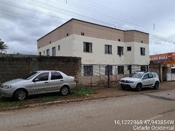 Apartamento - 2 Quartos - Cidade Ocidental - Ocupado — foto 2