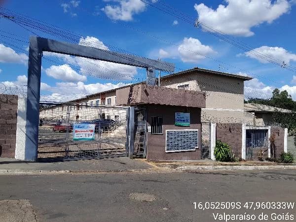Apartamento - 2 Quartos - Valparaiso de Goias - Ocupado — foto 2