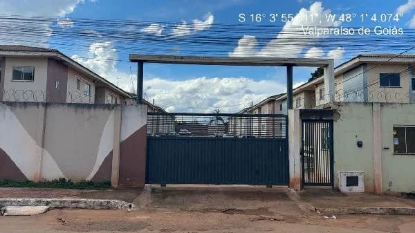 Apartamento - 2 Quartos - Valparaiso de Goias - Ocupado — foto 2