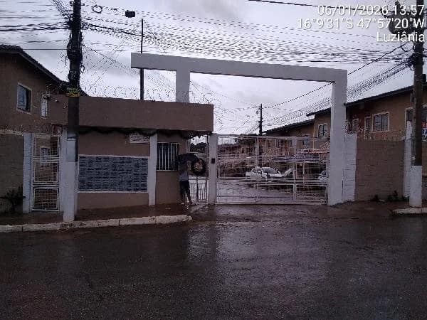 Apartamento - 2 Quartos - Luziania - Ocupado — foto 2
