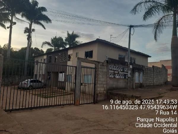 Apartamento - 2 Quartos - Cidade Ocidental - Ocupado — foto 2