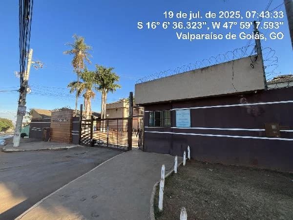 Apartamento - 2 Quartos - Valparaiso de Goias - Ocupado — foto 2