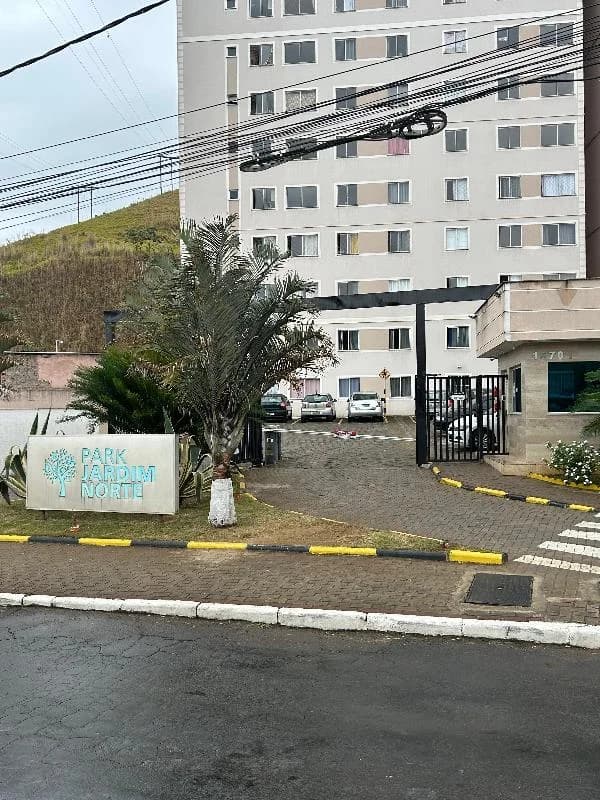Apartamento - 2 Quartos - Juiz de Fora - Ocupado — foto 2